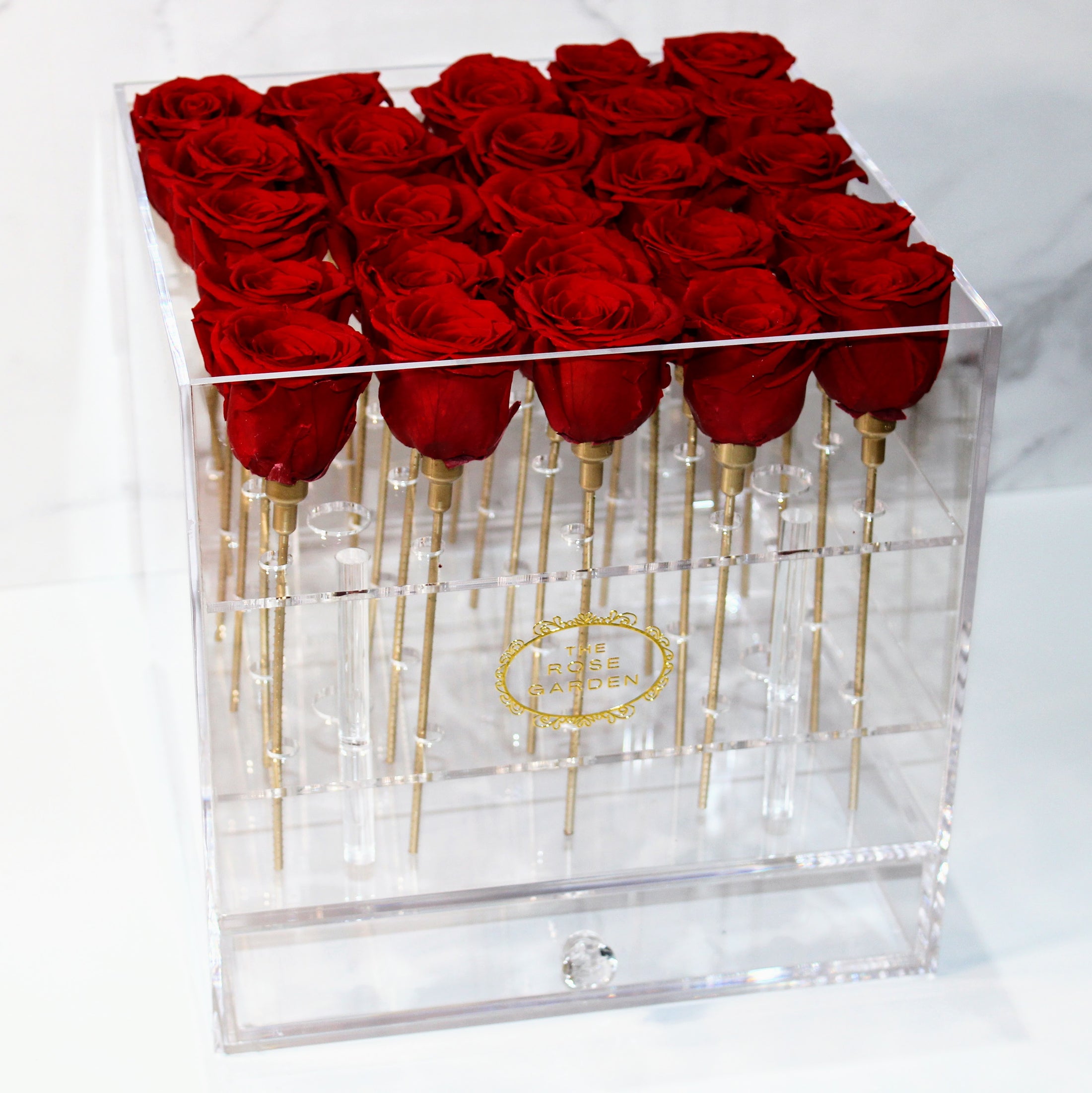 Grand Glass Box